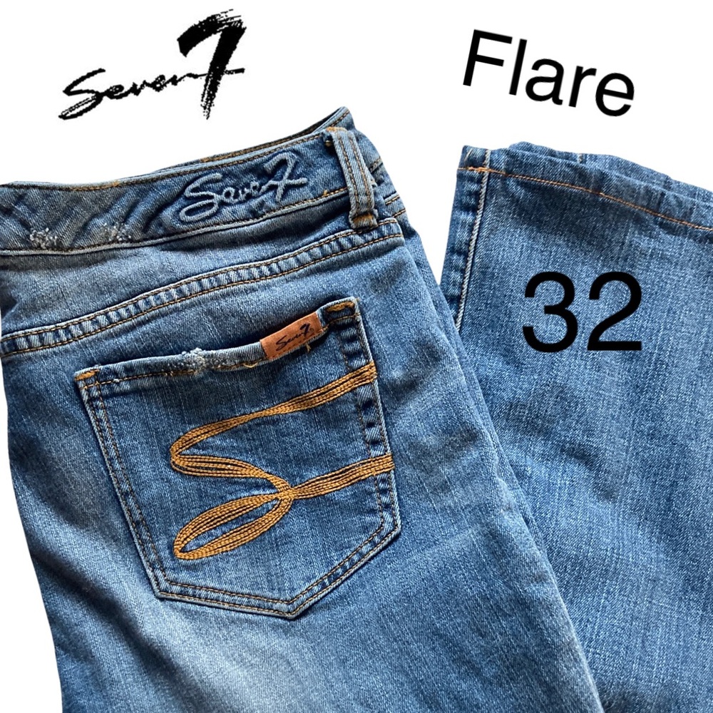 Seven Jeans Med Wash Flare size 32x30 great pocket detail EUC